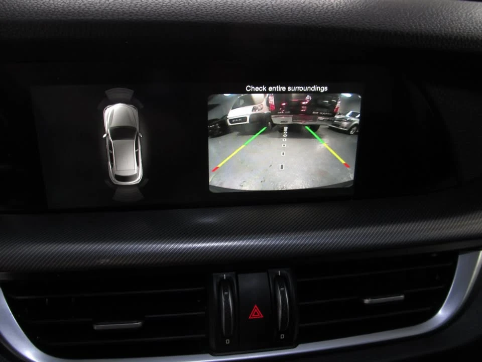 2018 Alfa Romeo Stelvio - Image 15 of 20