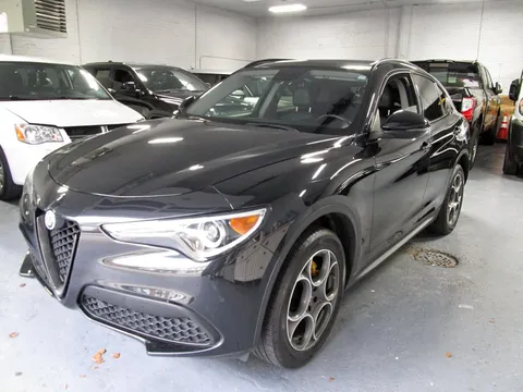 2018 Alfa Romeo Stelvio Q4 Sport