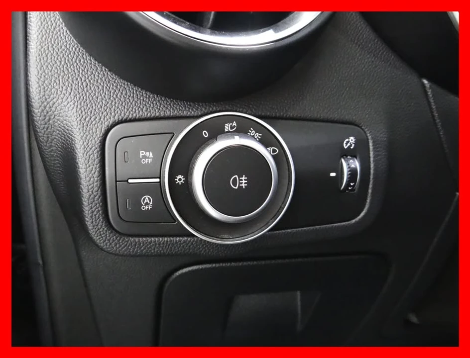 2018 Alfa Romeo Stelvio - Image 19 of 19