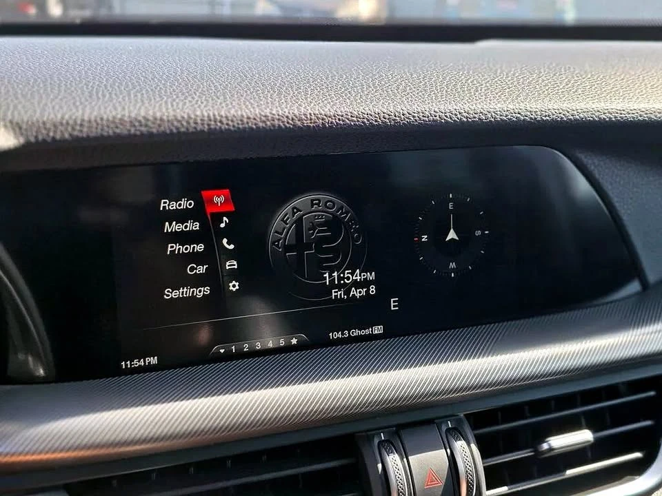 2018 Alfa Romeo Stelvio - Image 15 of 20