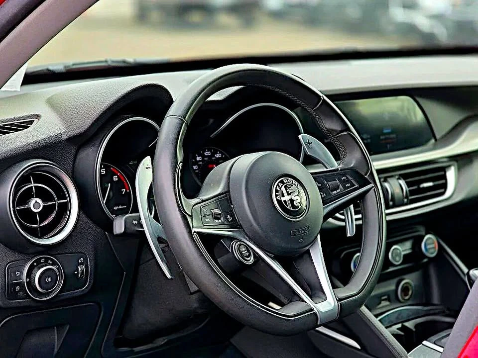 2018 Alfa Romeo Stelvio - Image 4 of 10