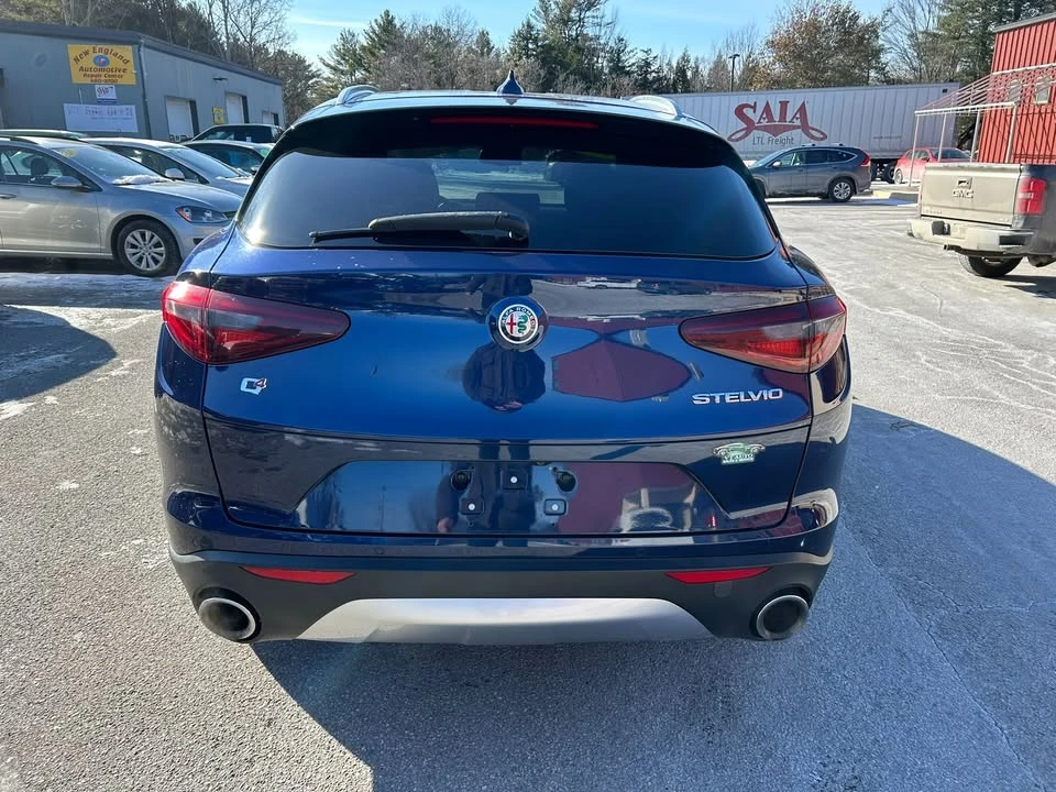 2018 Alfa Romeo Stelvio - Image 4 of 15