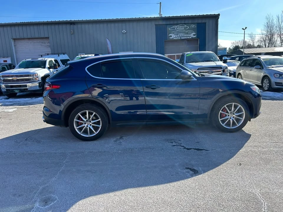 2018 Alfa Romeo Stelvio - Image 2 of 15