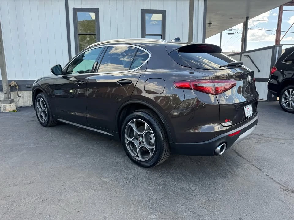 2018 Alfa Romeo Stelvio - Image 7 of 20