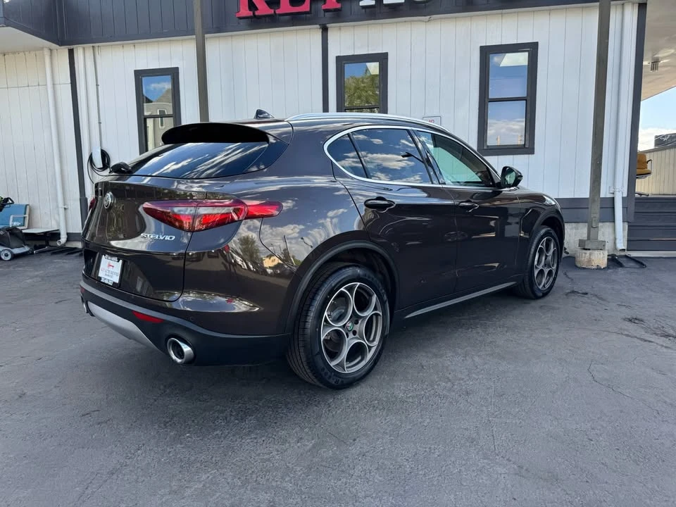 2018 Alfa Romeo Stelvio - Image 5 of 20