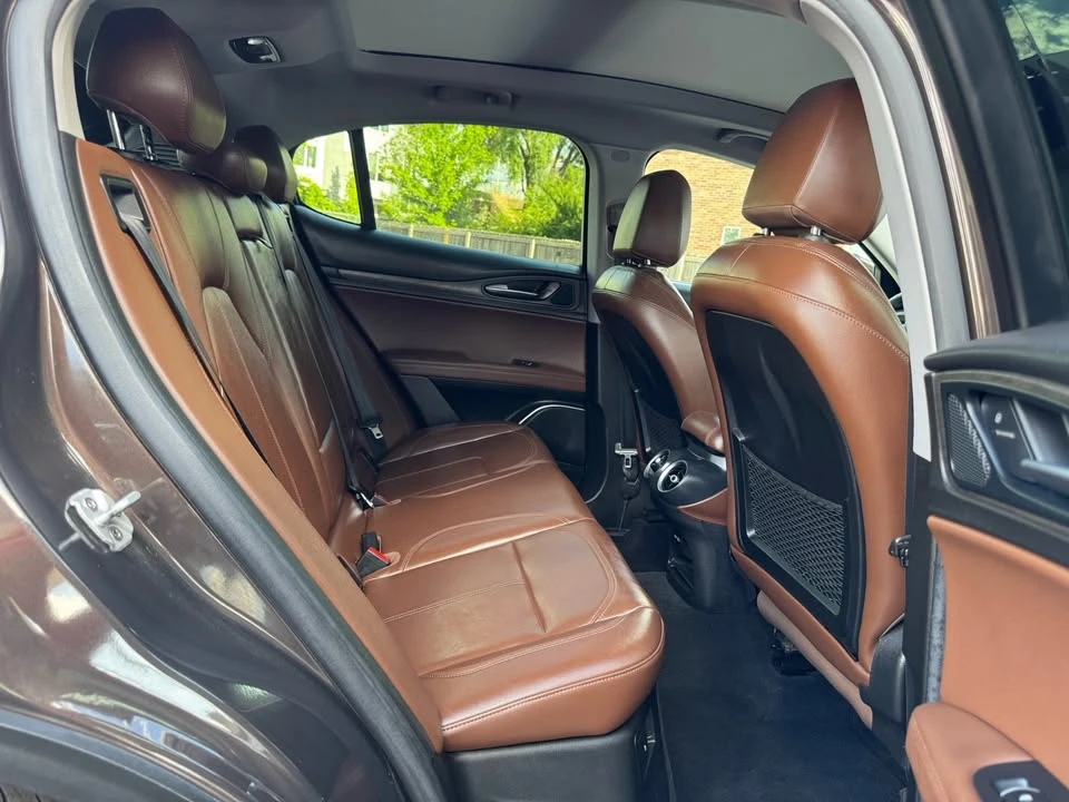 2018 Alfa Romeo Stelvio - Image 15 of 20