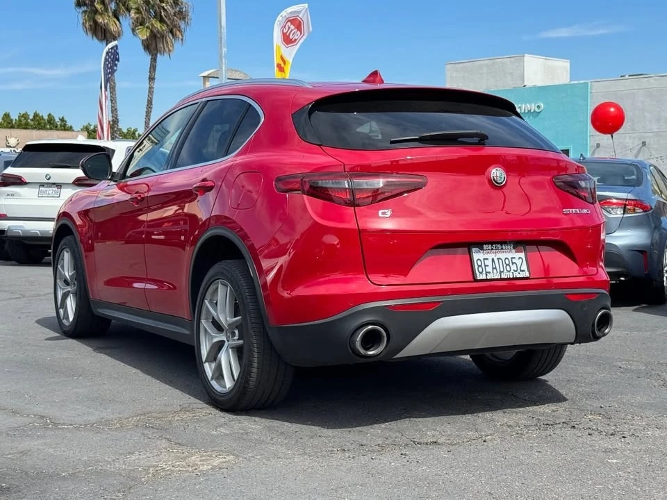 2018 Alfa Romeo Stelvio - Image 11 of 20