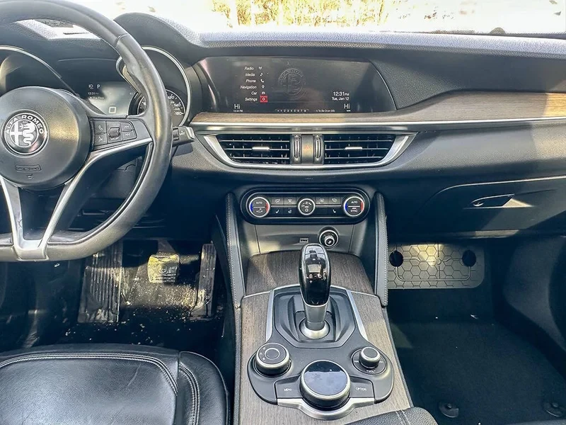 2018 Alfa Romeo Stelvio - Image 7 of 20