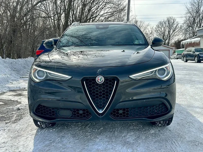 2018 Alfa Romeo Stelvio - Image 2 of 20