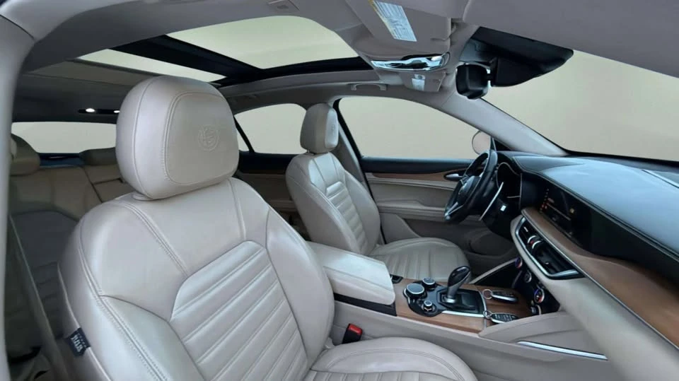 2018 Alfa Romeo Stelvio - Image 18 of 20