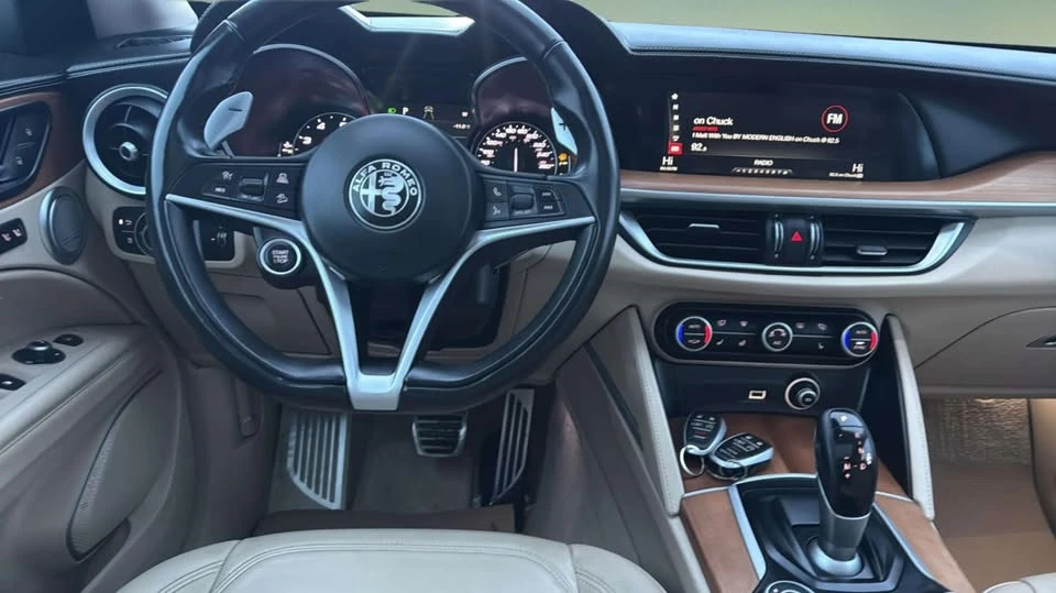 2018 Alfa Romeo Stelvio - Image 19 of 19
