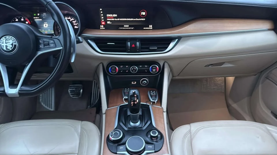 2018 Alfa Romeo Stelvio - Image 9 of 19