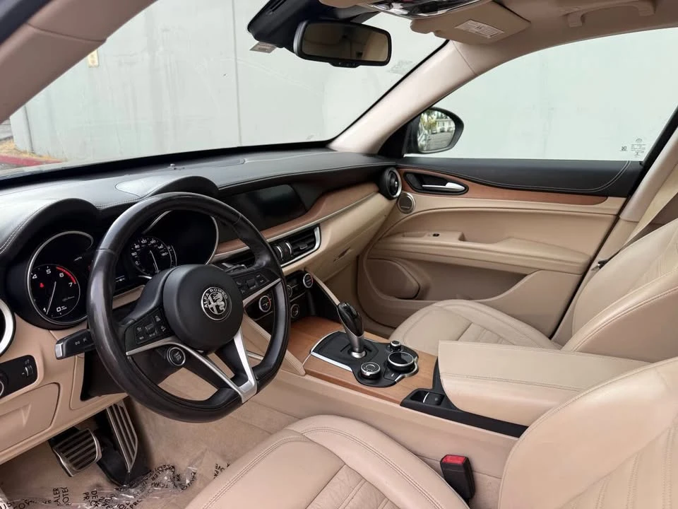 2018 Alfa Romeo Stelvio - Image 7 of 20