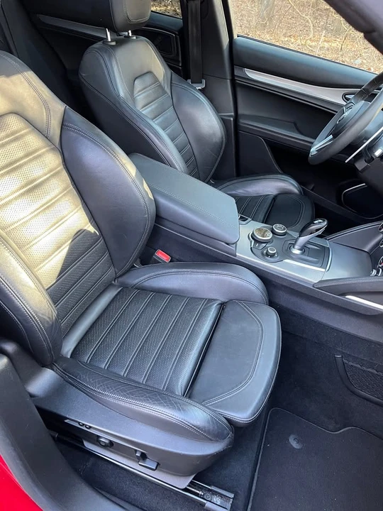 2018 Alfa Romeo Stelvio - Image 11 of 14