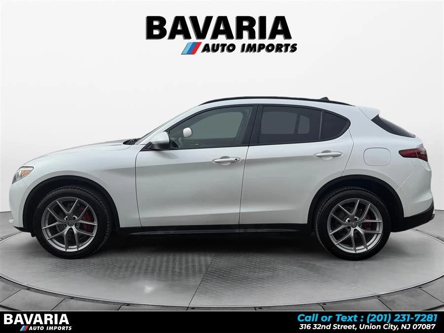 2018 Alfa Romeo Stelvio - Image 2 of 9