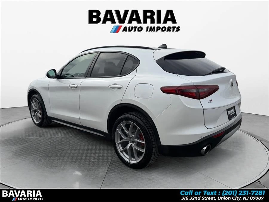 2018 Alfa Romeo Stelvio - Image 3 of 9