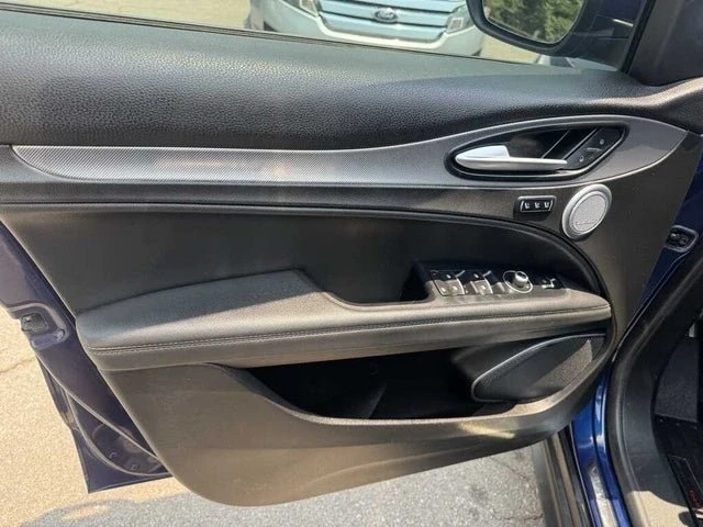 2018 Alfa Romeo Stelvio - Image 9 of 19