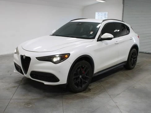 2018 Alfa Romeo Stelvio - Image 4 of 20