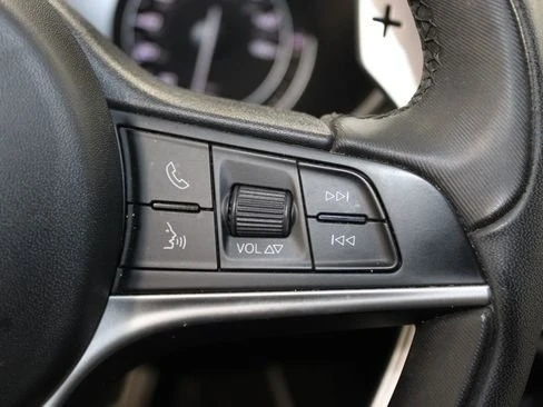 2018 Alfa Romeo Stelvio - Image 17 of 20