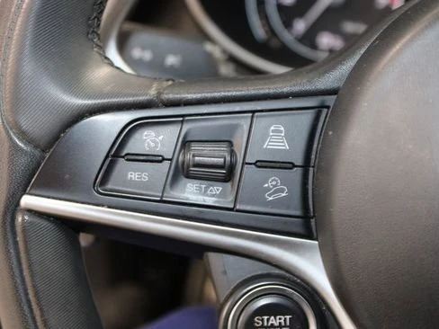 2018 Alfa Romeo Stelvio - Image 16 of 20