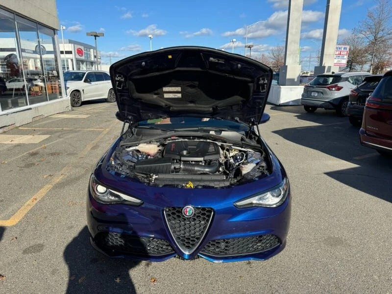 2018 Alfa Romeo Giulia - Image 13 of 14