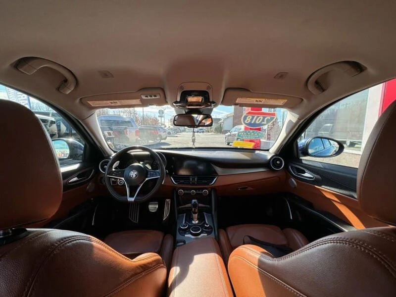 2018 Alfa Romeo Giulia - Image 7 of 14