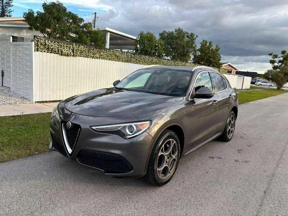 2018 Alfa Romeo Stelvio - Image 2 of 10