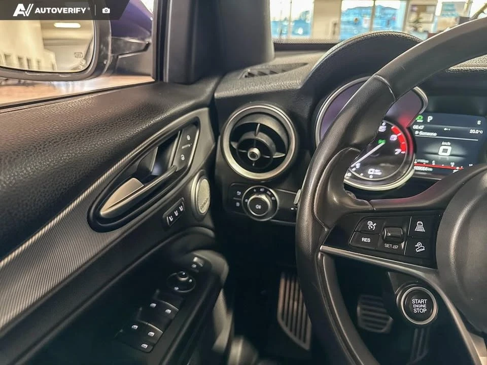 2018 Alfa Romeo Stelvio - Image 17 of 20