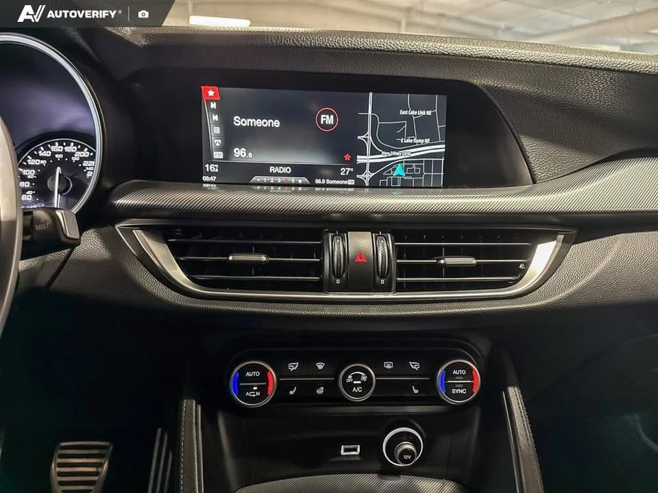 2018 Alfa Romeo Stelvio - Image 19 of 20