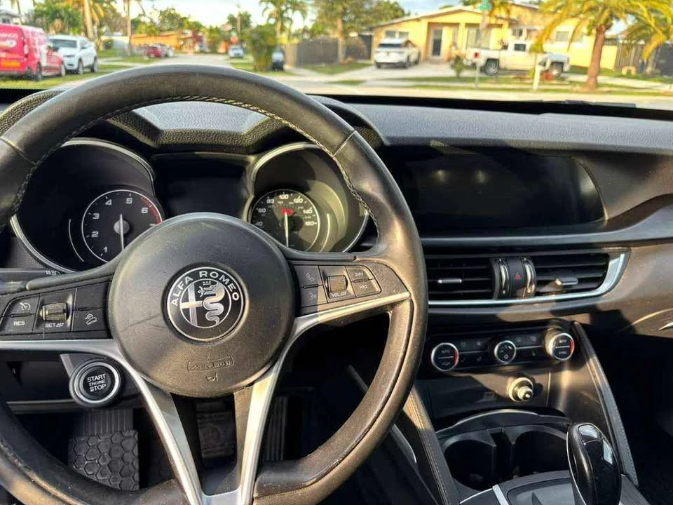 2018 Alfa Romeo Stelvio - Image 4 of 10
