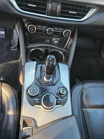 2018 Alfa Romeo Stelvio - Image 14 of 20