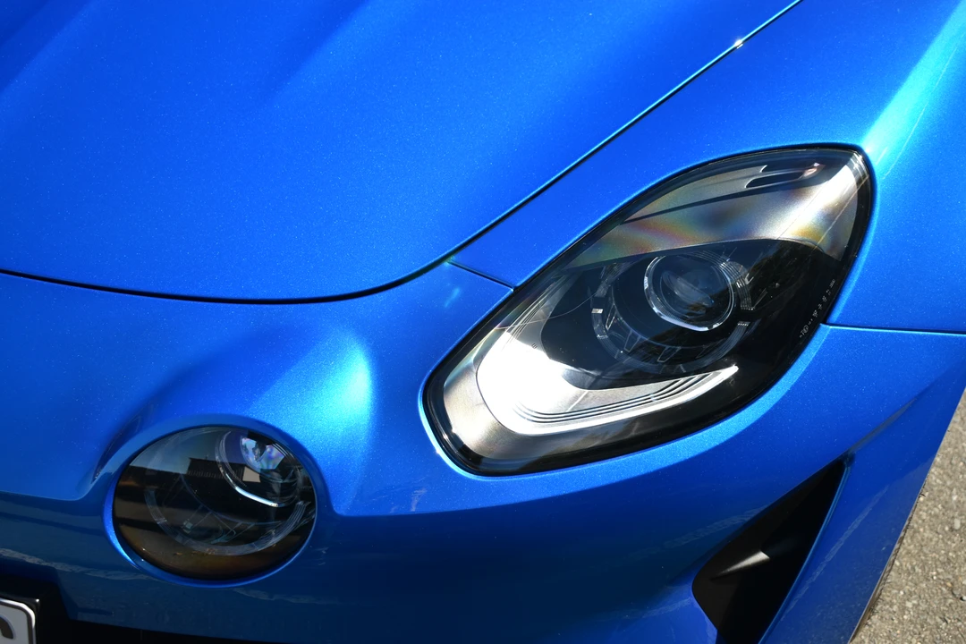 2018 Alpine A110 (2017-Present) - Image 13 of 31