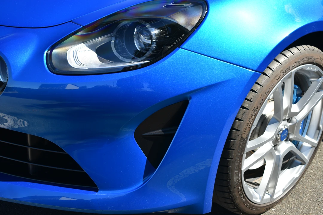 2018 Alpine A110 (2017-Present) - Image 17 of 31