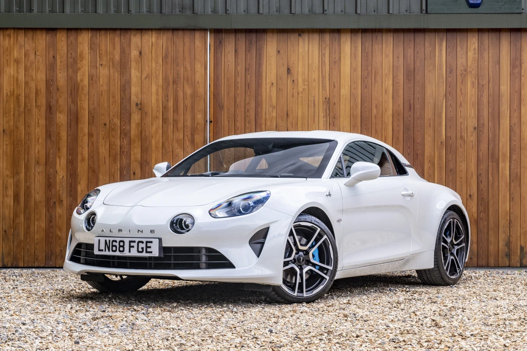 2018 Alpine A110 (2017-Present) - Image 2 of 31