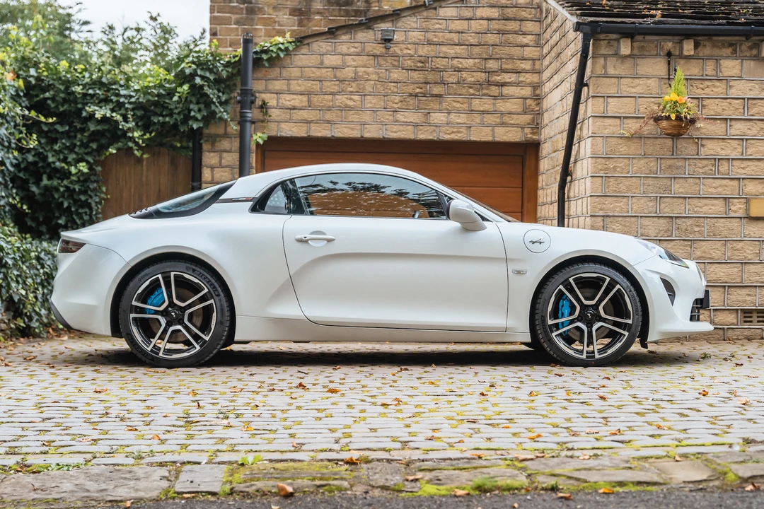2018 Alpine A110 (2017-Present) - Image 9 of 31