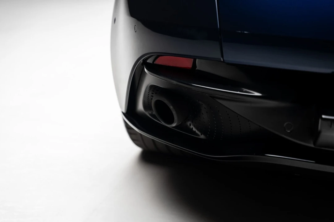 2018 Aston Martin DB11 - Image 30 of 31