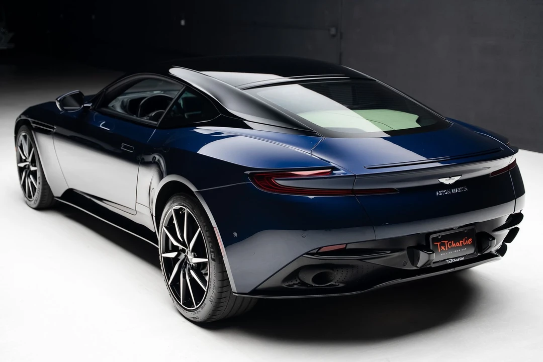 2018 Aston Martin DB11 - Image 23 of 31