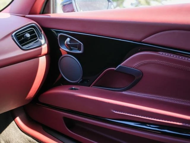 2018 Aston Martin DB11 - Image 19 of 19