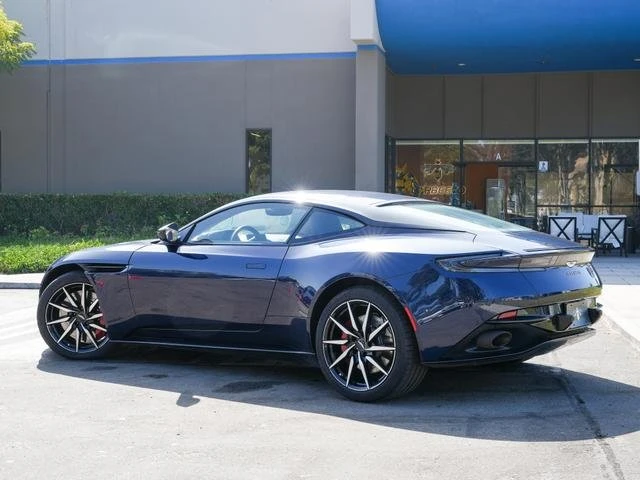 2018 Aston Martin DB11 - Image 8 of 19