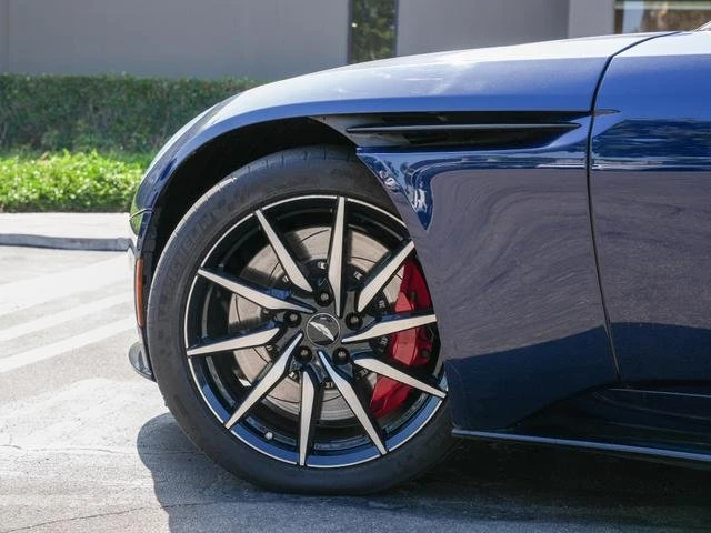 2018 Aston Martin DB11 - Image 10 of 19