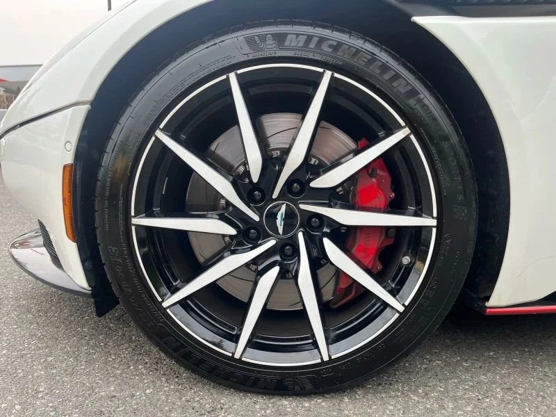 2018 Aston Martin DB11 - Image 20 of 20