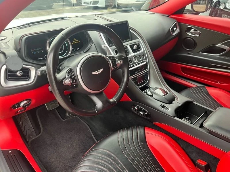 2018 Aston Martin DB11 V8 - Image 10 of 12