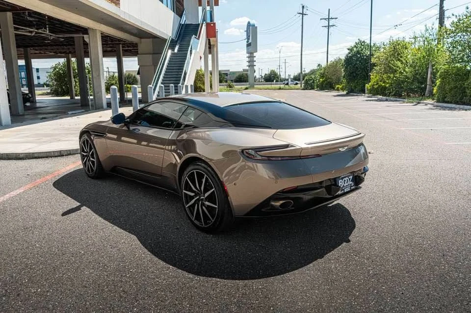 2018 Aston Martin DB11 - Image 13 of 20