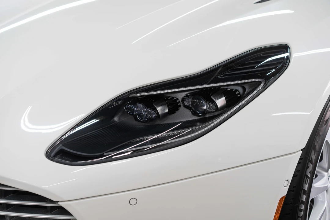 2018 Aston Martin DB11 - Image 26 of 31