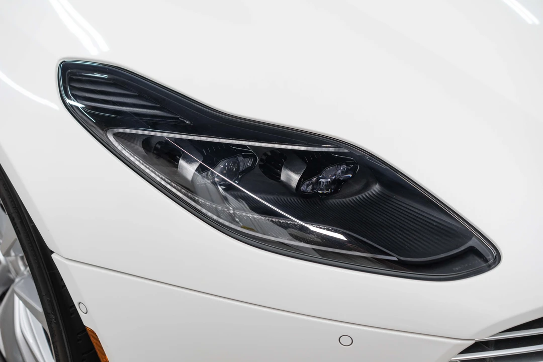 2018 Aston Martin DB11 - Image 24 of 31