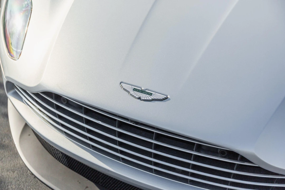 2018 Aston Martin DB11 - Image 19 of 31