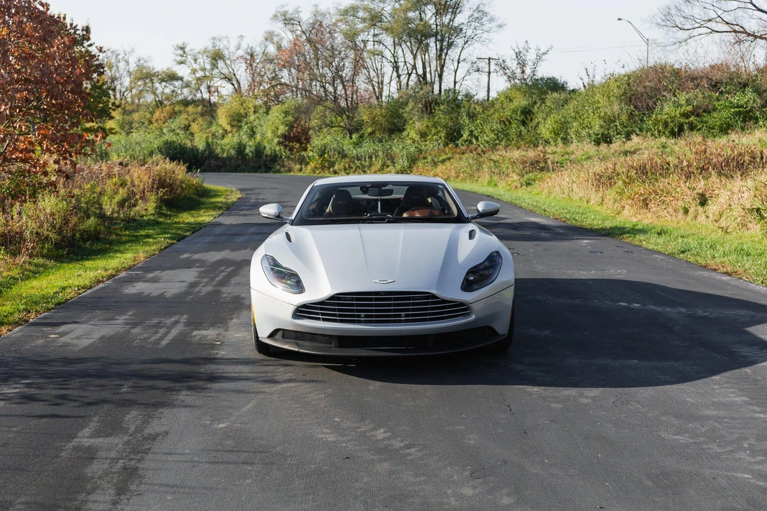 2018 Aston Martin DB11 - Image 6 of 31