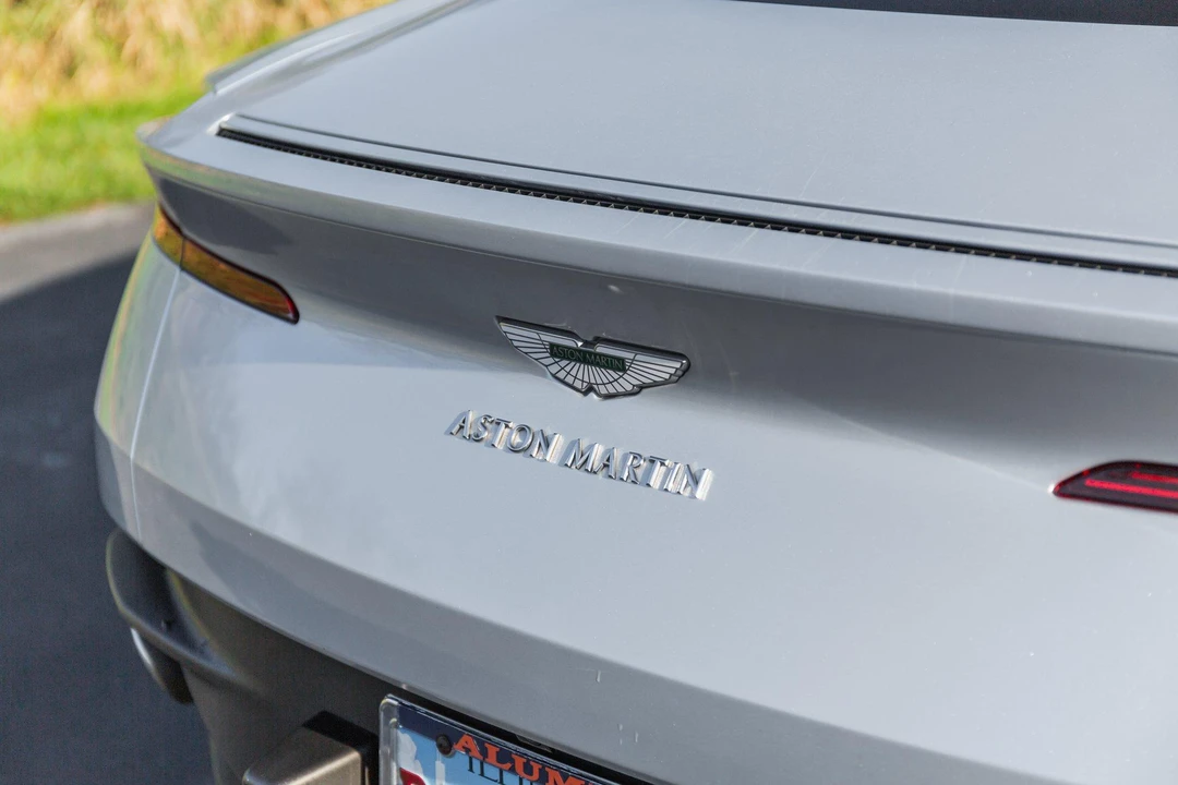 2018 Aston Martin DB11 - Image 24 of 31