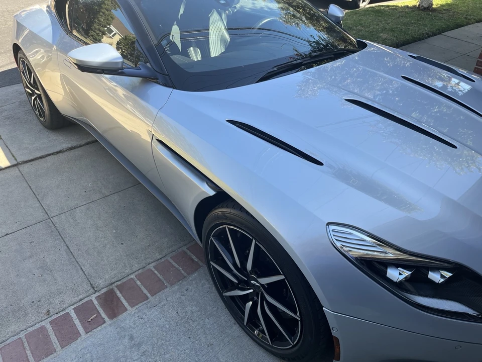 2018 Aston Martin DB11 - Image 6 of 13