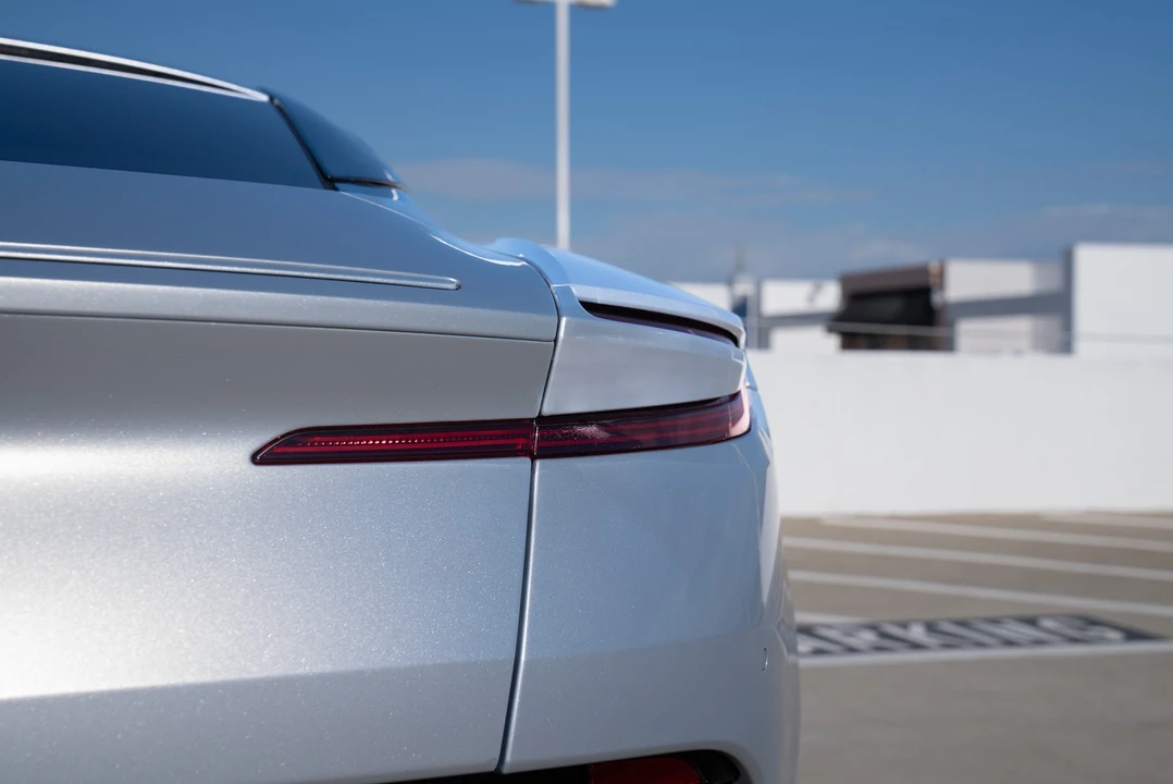 2018 Aston Martin DB11 - Image 15 of 21